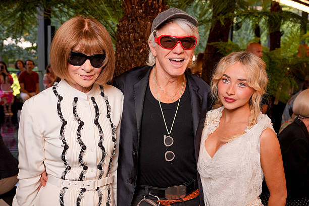 Anna Wintour, Baz Luhrmann and Sabrina Carpenter at the Dior fashion show as part of Paris Haute Couture Fall/Winter 2026 held at Musée Rodin on July 06, 2026 in Paris, France. — frame 9/12 (612×408)