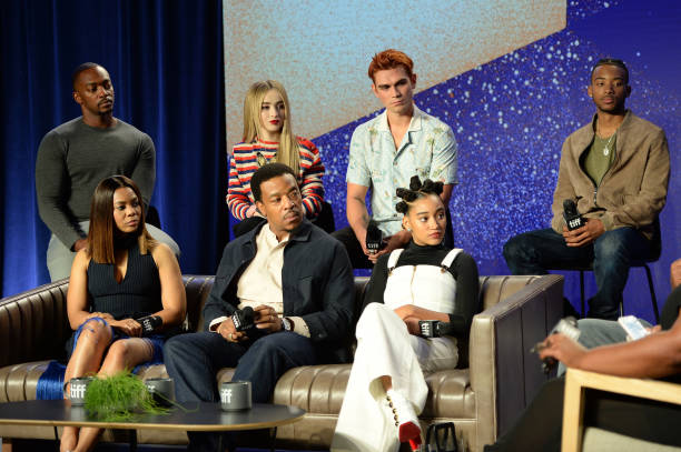 Anthony Mackie Sabrina Carpenter Kj Apa Algee Smit