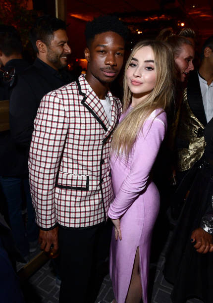 Lamar Johnson and Sabrina Carpenter attend 2018 HFPA and InStyle's TIFF Celebration at the Four Seasons Hotel on September 8, 2018 in Toronto, Canada. — frame 7/10 (430×612)