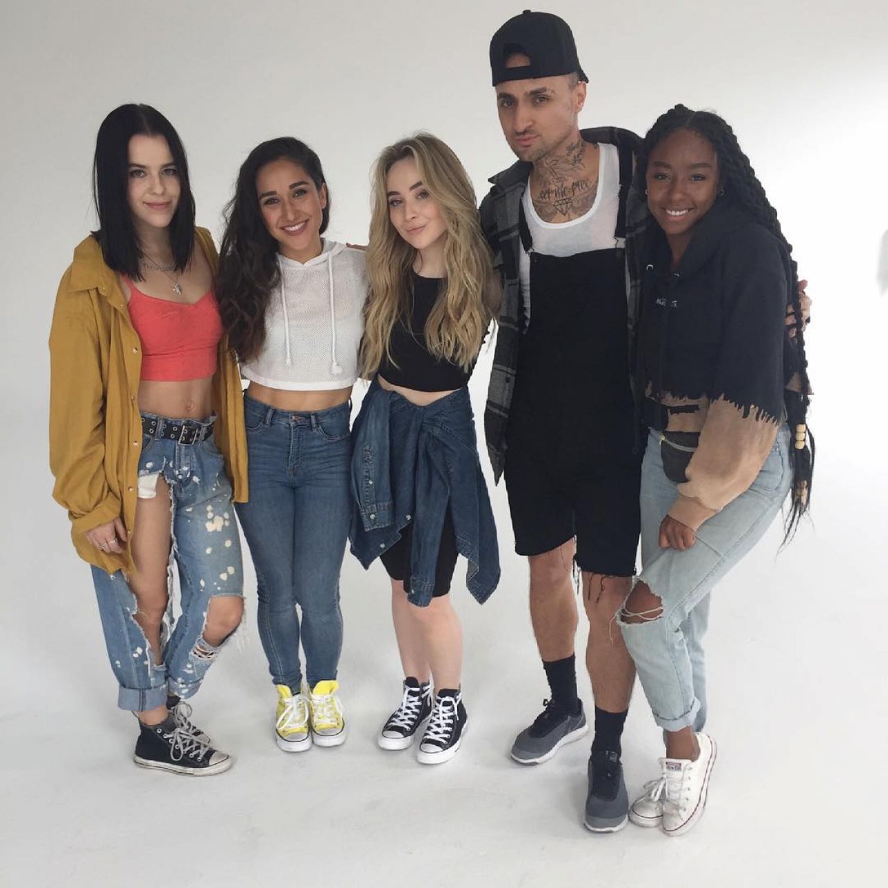 photo 12 in Sabrina Carpenter gallery [id1073182] 2018-10-09 00:00:00 (1280×1280)