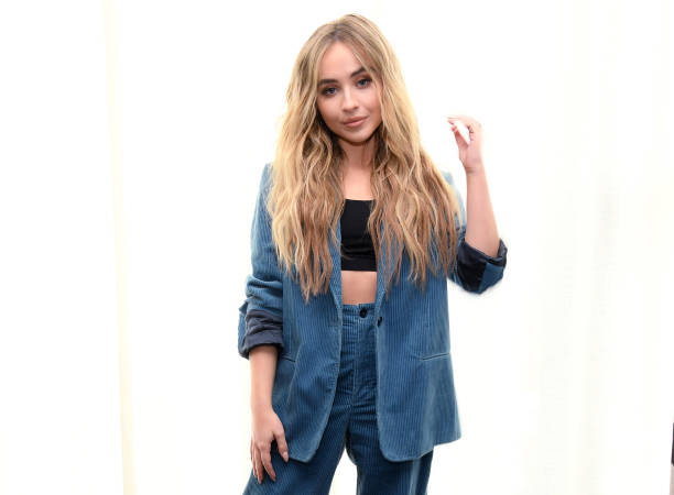 Sabrina Carpenter (612×450)