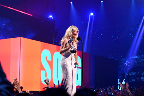 Sabrina Carpenter Accepts the Award for Song