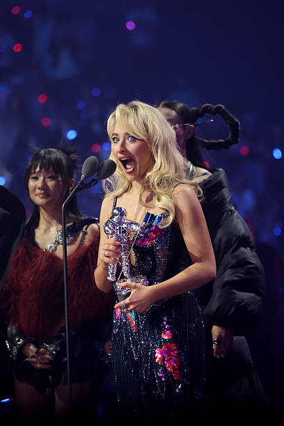 Sabrina Carpenter Accepts the Best Album Award