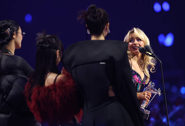 Sabrina Carpenter Accepts the Best Album Award