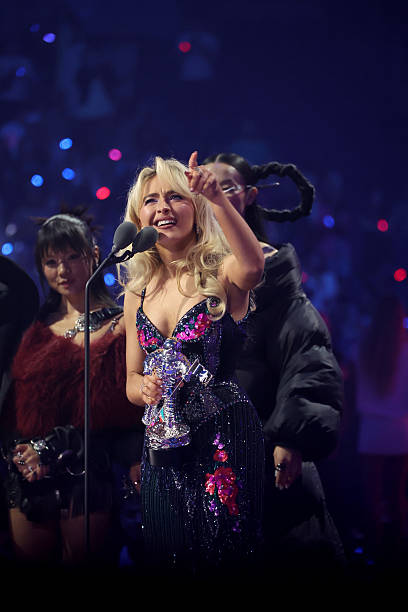 Sabrina Carpenter Accepts the Best Album Award