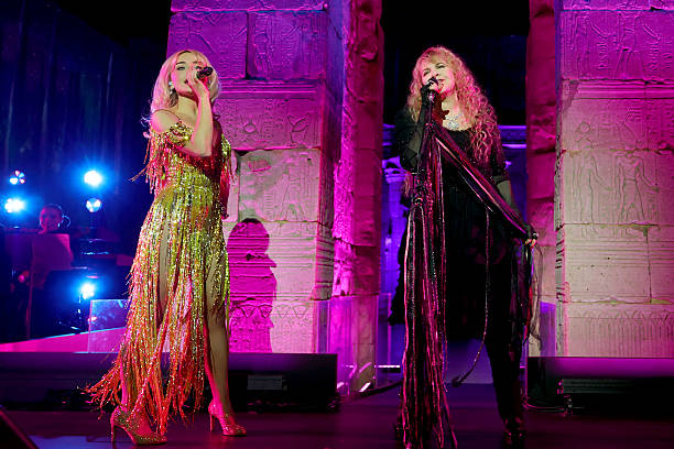 Sabrina Carpenter and Stevie Nicks Perform Onstage