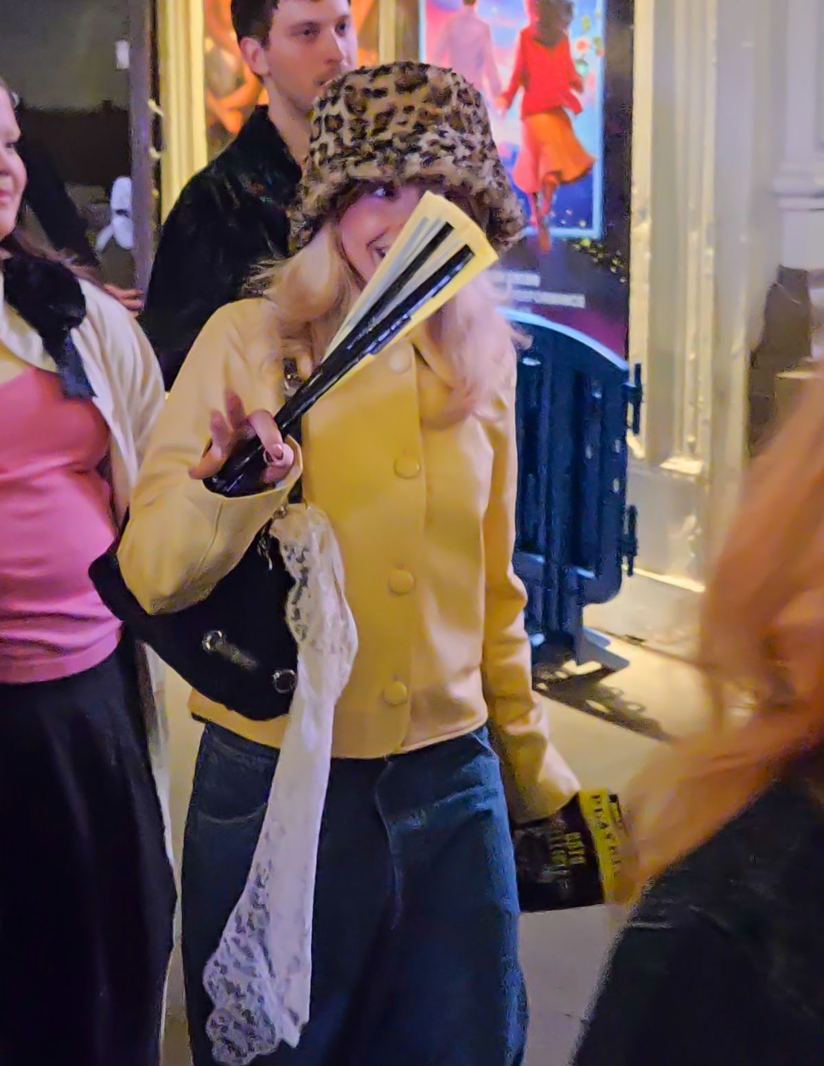 Sabrina Carpenter Arrives at Cats the Jellicle Bal