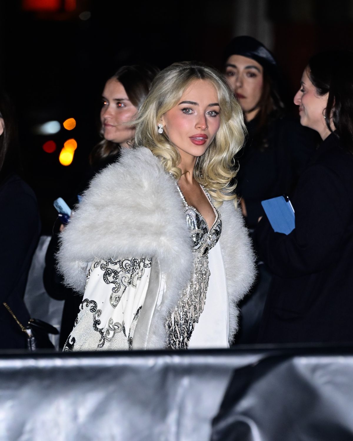 Sabrina Carpenter Arrives at Met Gala After Party