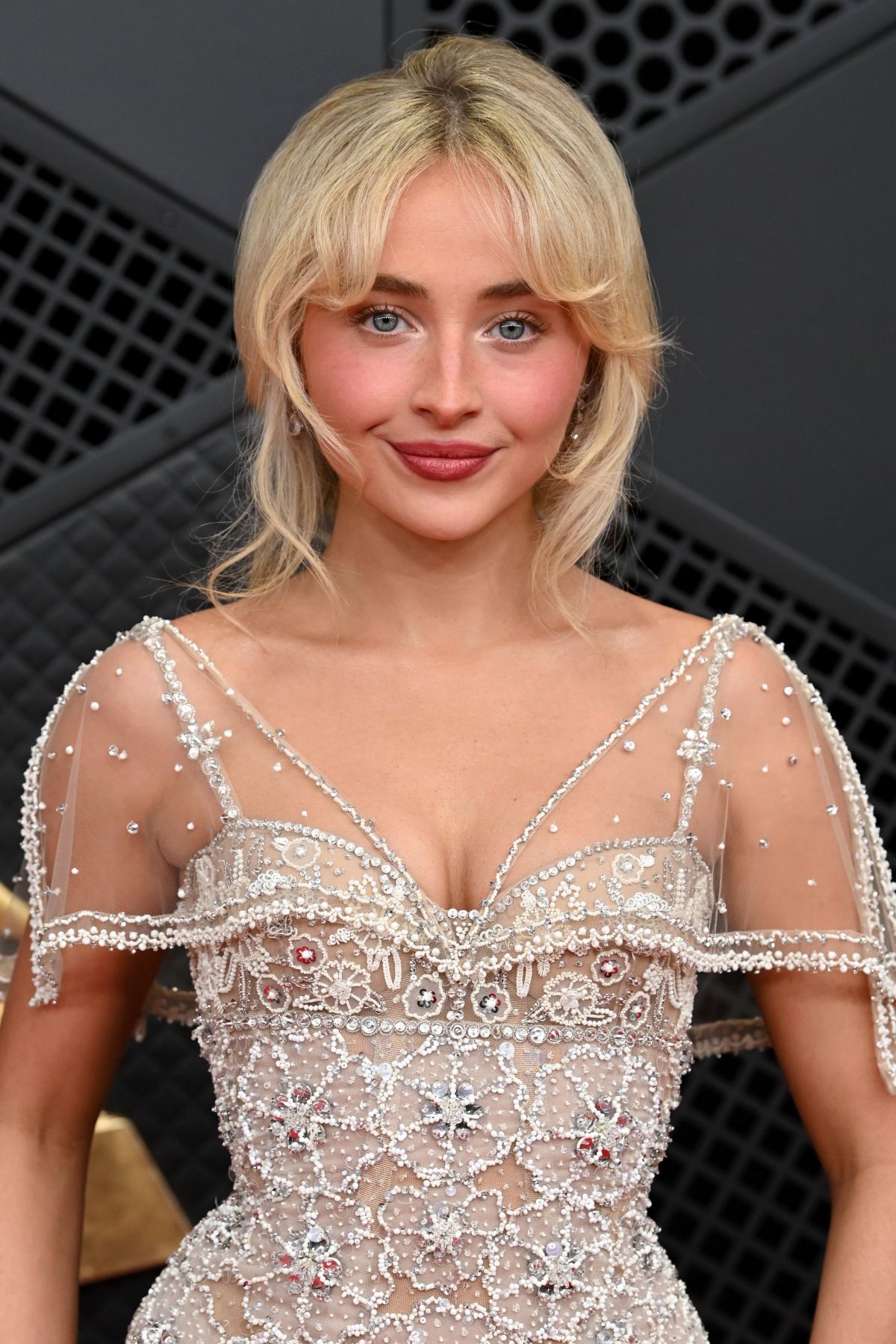 SABRINA CARPENTER at 68th GRAMMY Awards at Crypto.com Arena in Los Angeles 02/01/2026 — frame 53/53 (1200×1800)