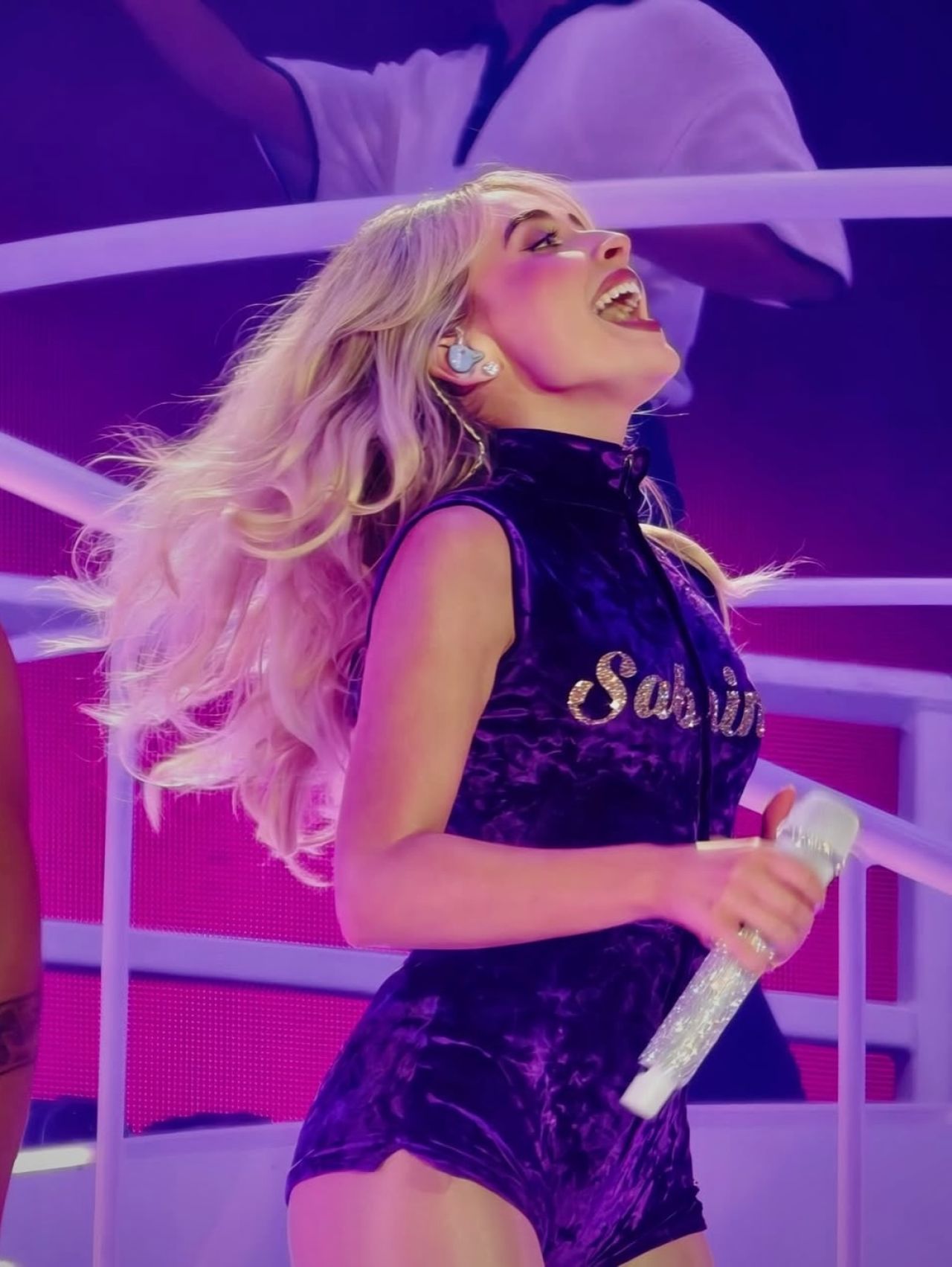 Sabrina Carpenter at Est Reo Picnic Festival Bogot