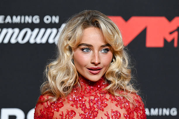 Sabrina Carpenter at the Mtv Video Music Awards