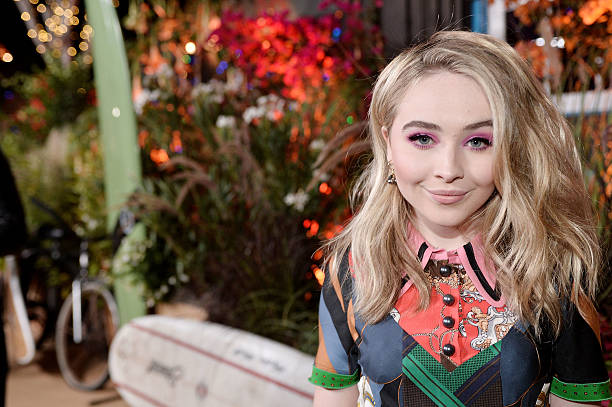 Sabrina Carpenter attends 14th Annual Teen Vogue Young Hollywood with American Eagle Outfitters on September 23, 2016 in Malibu, California. — frame 5/7 (612×407)