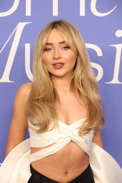 Sabrina Carpenter attends 2023 Billboard Women In Music at YouTube Theater on March 01, 2023 in Inglewood, California. — frame 6/6 (408×612)