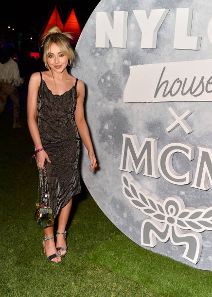 Sabrina Carpenter Attends Mcm Presents Nylon House (436×612)