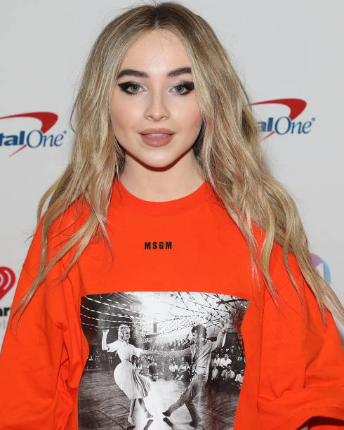 Sabrina Carpenter attends the 2018 Power 96.1 Jingle Ball on December 14, 2018 in Atlanta, Georgia. (490×612)
