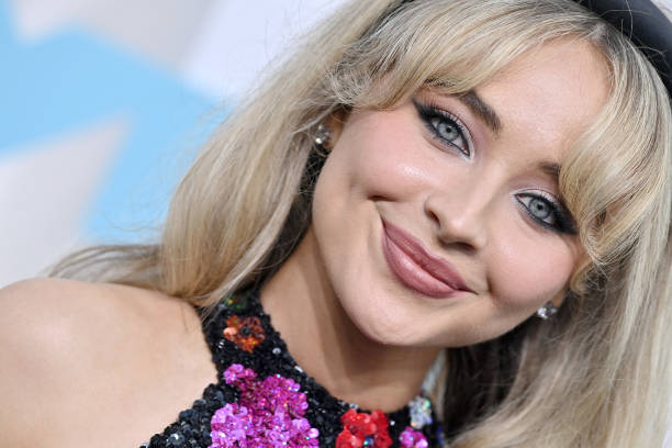 Sabrina Carpenter Attends the 2022 Mtv Video Music