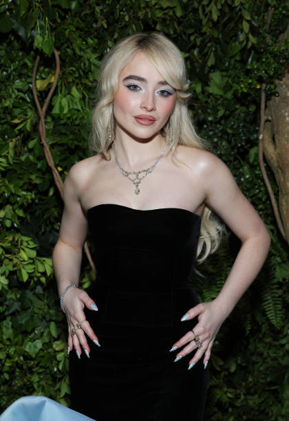 Sabrina Carpenter Attends the 2024 Met Gala Celebr