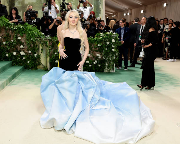 Sabrina Carpenter Attends the 2024 Met Gala Celebr