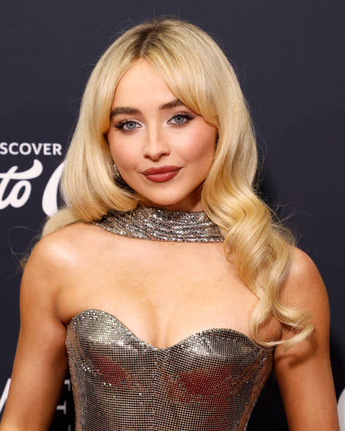 Sabrina Carpenter attends the 2024 Time100 Next Gala at Chelsea Piers on October 09, 2024 in New York City. — frame 4/4 (490×612)