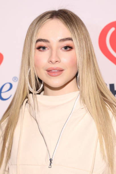 Sabrina Carpenter attends the Hot 99.5 Jingle Ball at Verizon Center on December 10, 2018 in Washington, DC. (408×612)