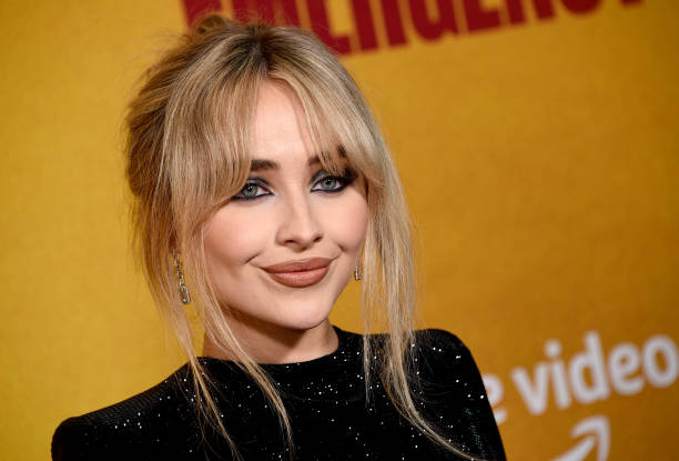Sabrina Carpenter attends the Los Angeles Premiere Of Amazon's "Emergency" at Directors Guild Of America on May 12, 2022 in Los Angeles, California. — frame 6/40 (612×415)
