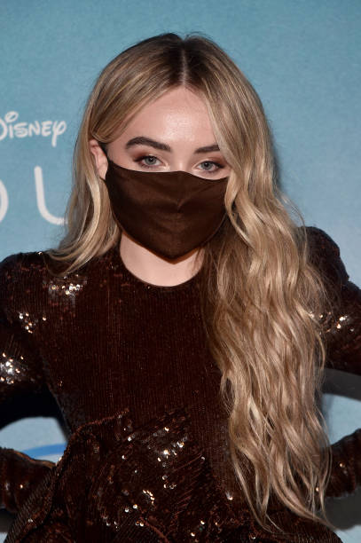 Sabrina Carpenter Attends the World Premiere Scree
