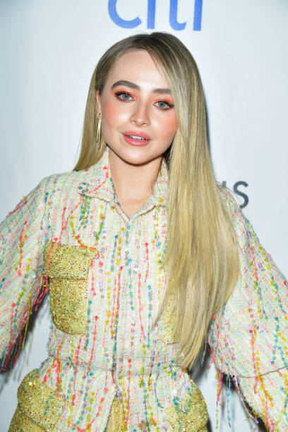 Sabrina Carpenter attends Universal Music Group's 2019 After Party Presented by Citi Celebrates Music's Biggest Night on February 9, 2019 in Los Angeles, California. (408×612)