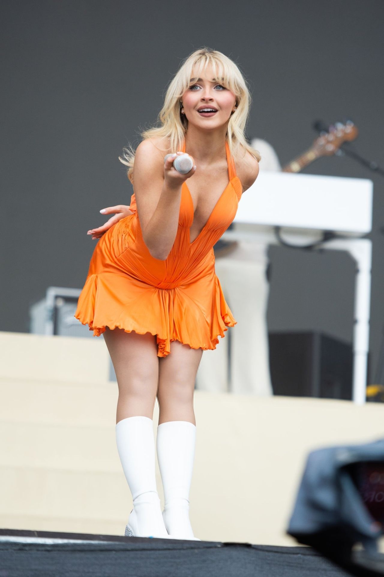 Sabrina Carpenter Bbc Radio S Big Weekend 2024 in Luton