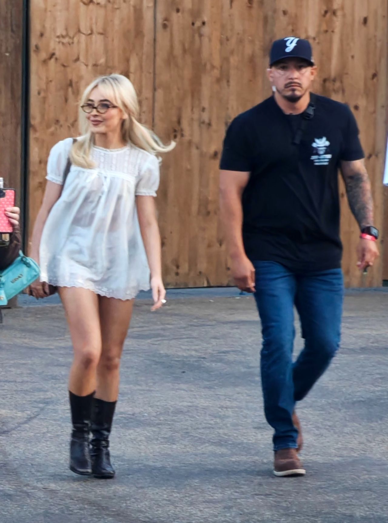 Sabrina Carpenter Charms at Hyde Park Concert