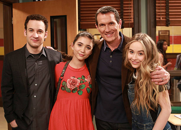 Girl Meets the New Teacher" - A new English teacher is hired at John Quincy Adams Middle School, who has a non-traditional way of educating. When she wants to use a comic book as a learning tool, the principal is not pleased with her or Cory, who defends her creative ways of teaching. This episode of "Girl Meets World" airs Friday, July 17 , on Disney Channel. (612×440)