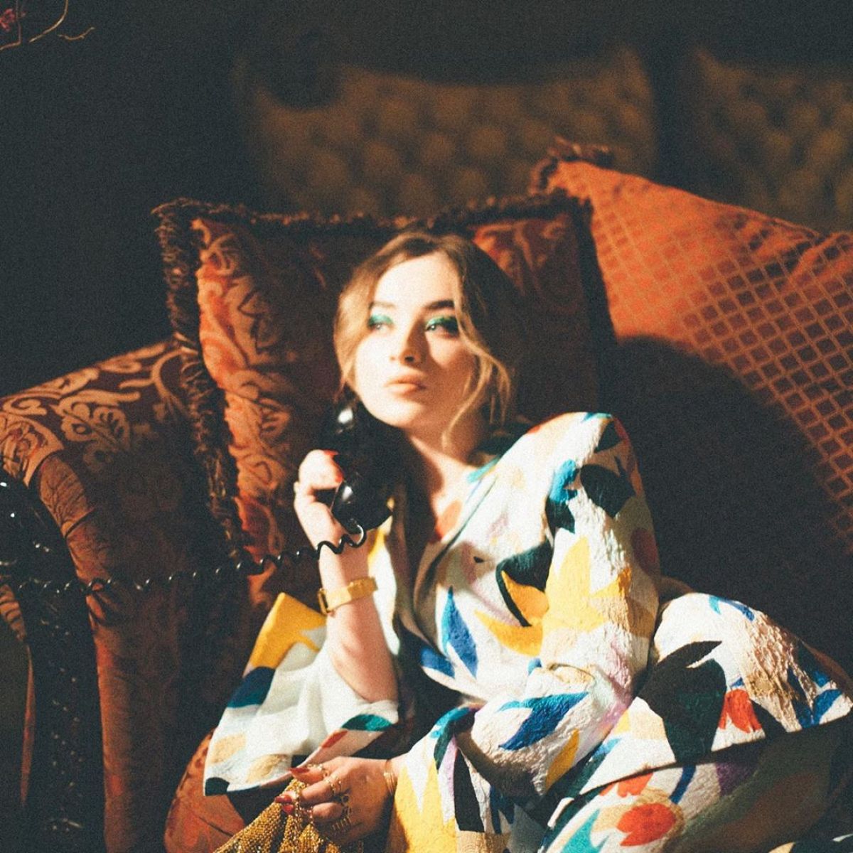 Sabrina Carpenter in Tmrw Magazine August 2019 (1200×1200)