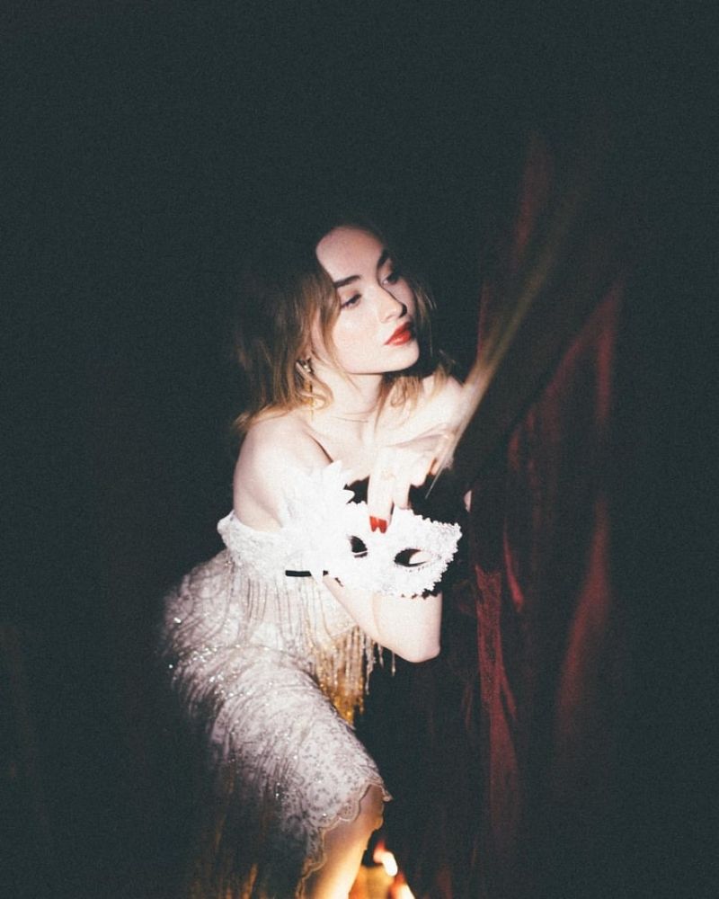 Sabrina Carpenter in Tmrw Magazine August 2019