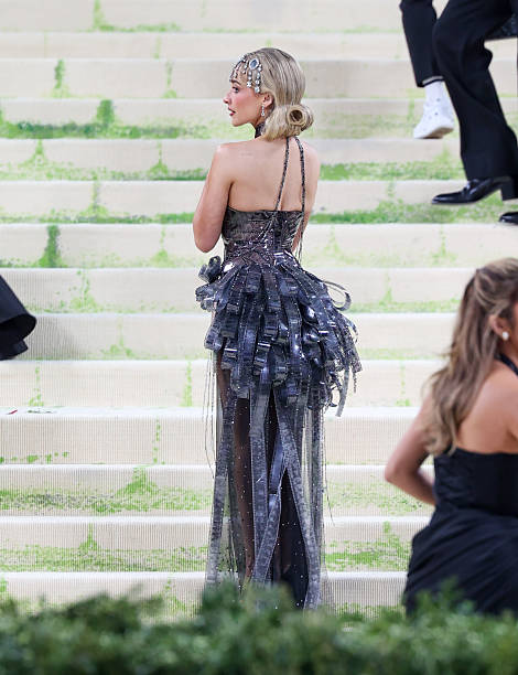 Sabrina Carpenter is Seen at Metropolitan Museum
