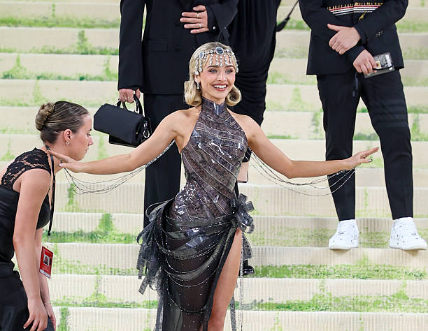 Sabrina Carpenter is Seen at Metropolitan Museum