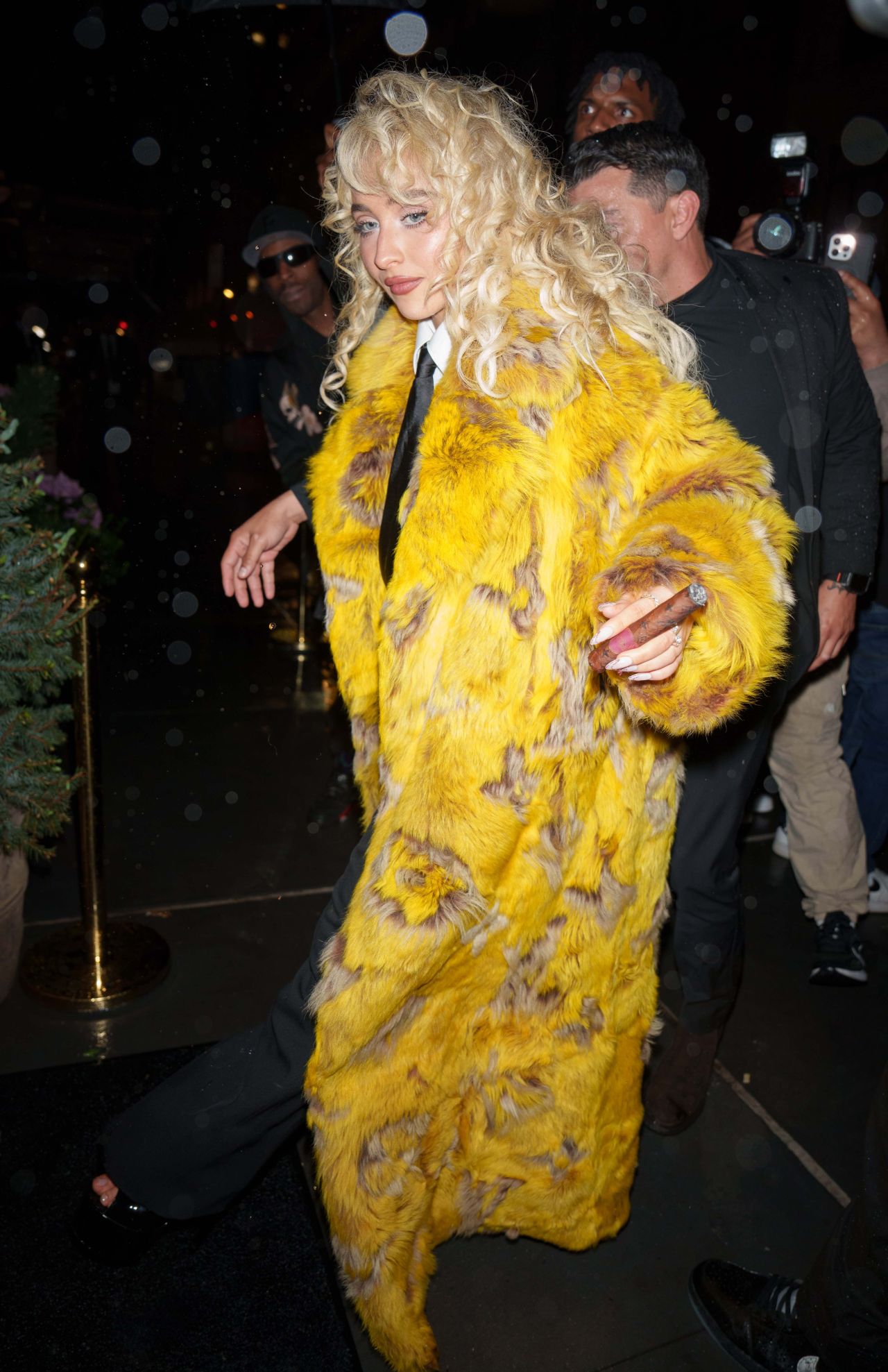 Sabrina Carpenter Jenna Ortega Rule Met Gala After