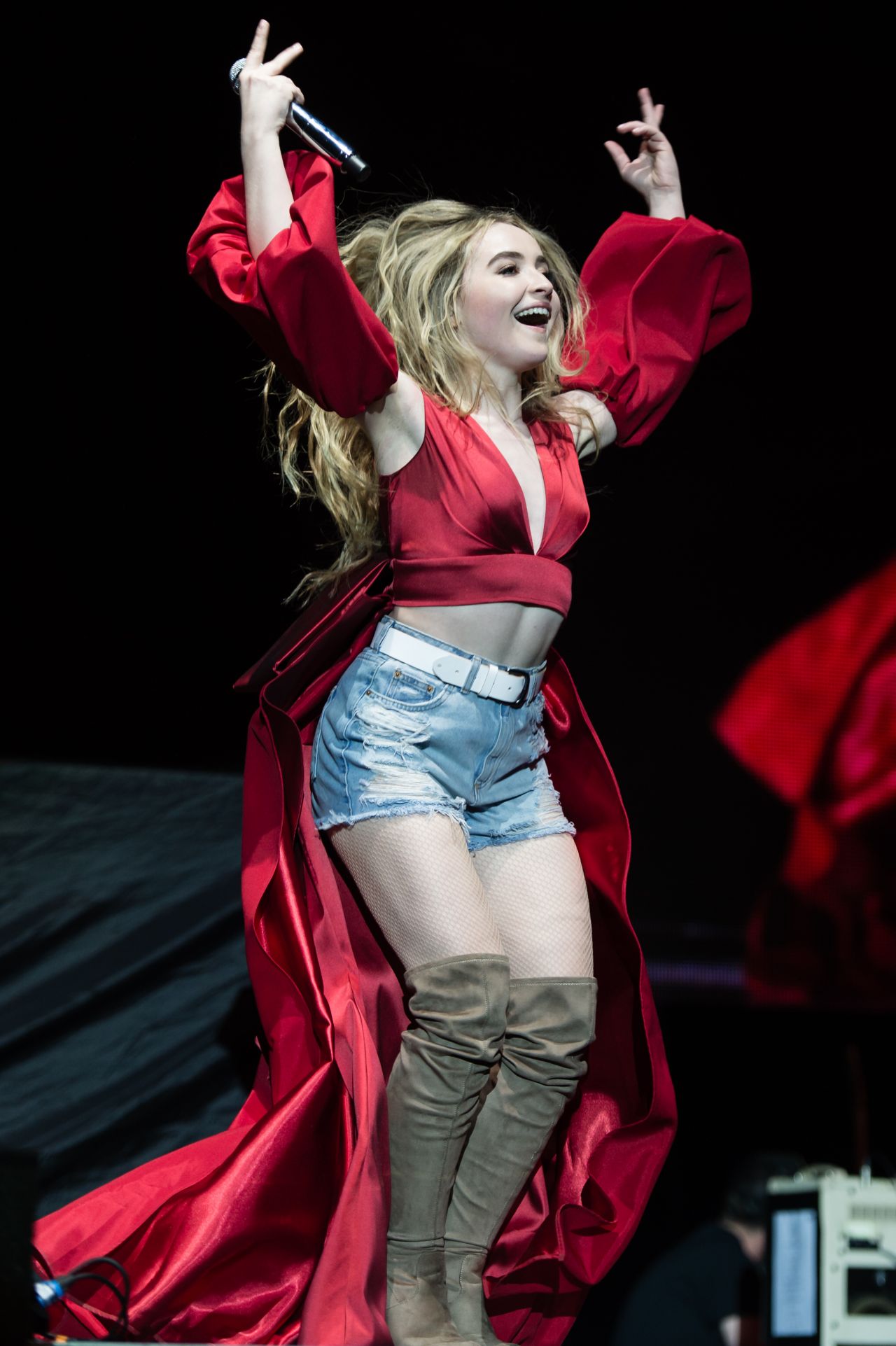 Sabrina Carpenter Performing at the Arena Londo
