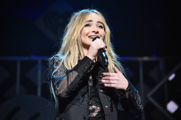 Sabrina Carpenter Performs During Kiss