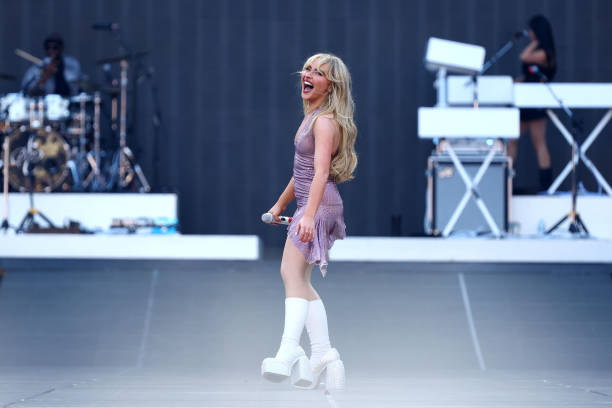 Sabrina Carpenter Performs on Stage at Melbourne
