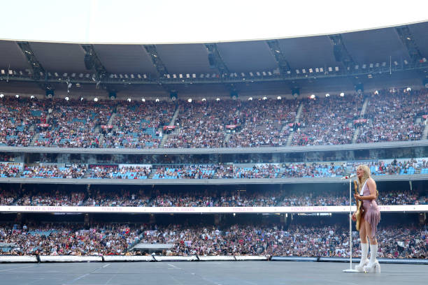 Sabrina Carpenter Performs on Stage at Melbourne