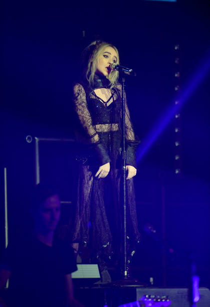 Sabrina Carpenter Performs on Stage During