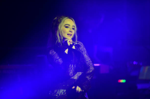Sabrina Carpenter Performs on Stage During