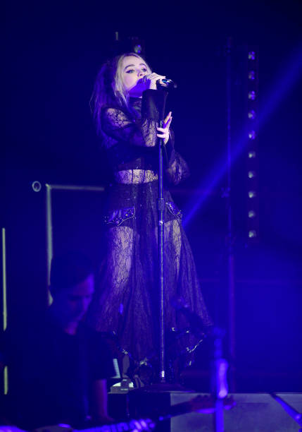 Sabrina Carpenter Performs on Stage During
