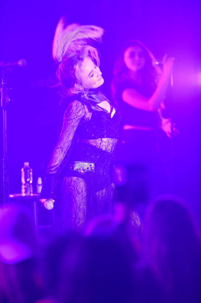 Sabrina Carpenter Performs on Stage During (407×612)