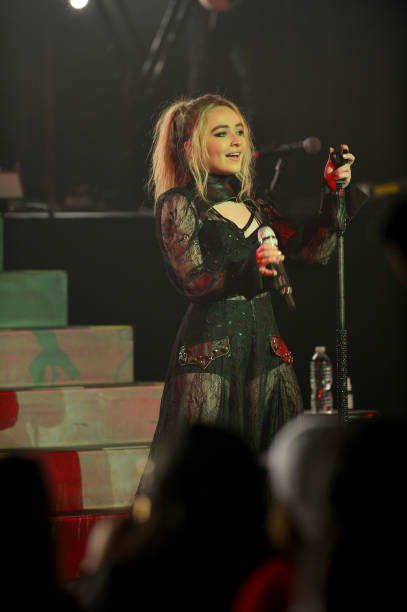 Sabrina Carpenter Performs on Stage During