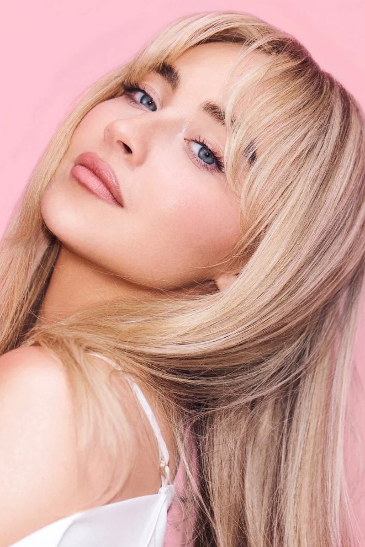 Sabrina Carpenter — Profile Photo