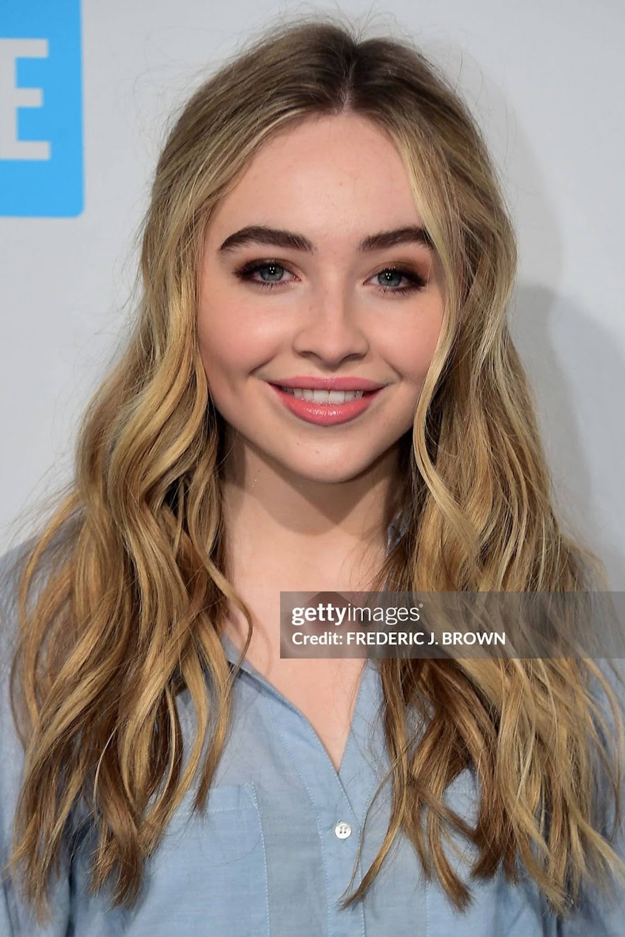 Sabrina Carpenter — Profile Photo
