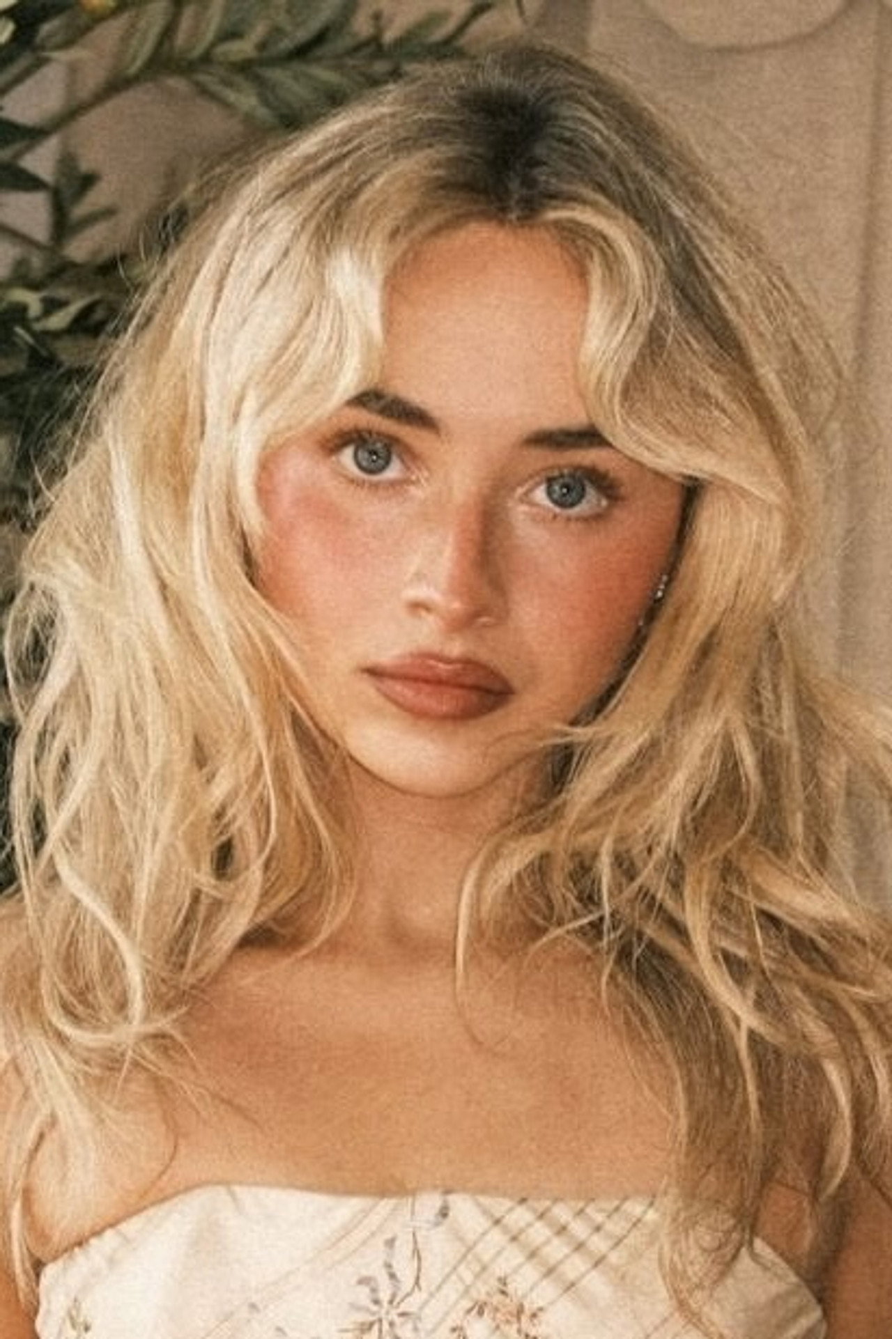 Sabrina Carpenter Profile Photo
