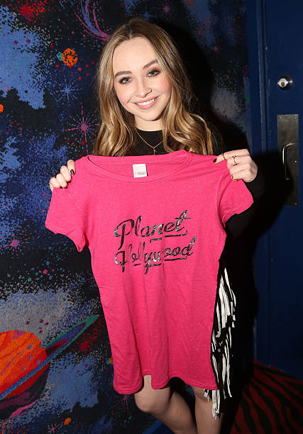 Sabrina Carpenter Promotes her Hollywood Record