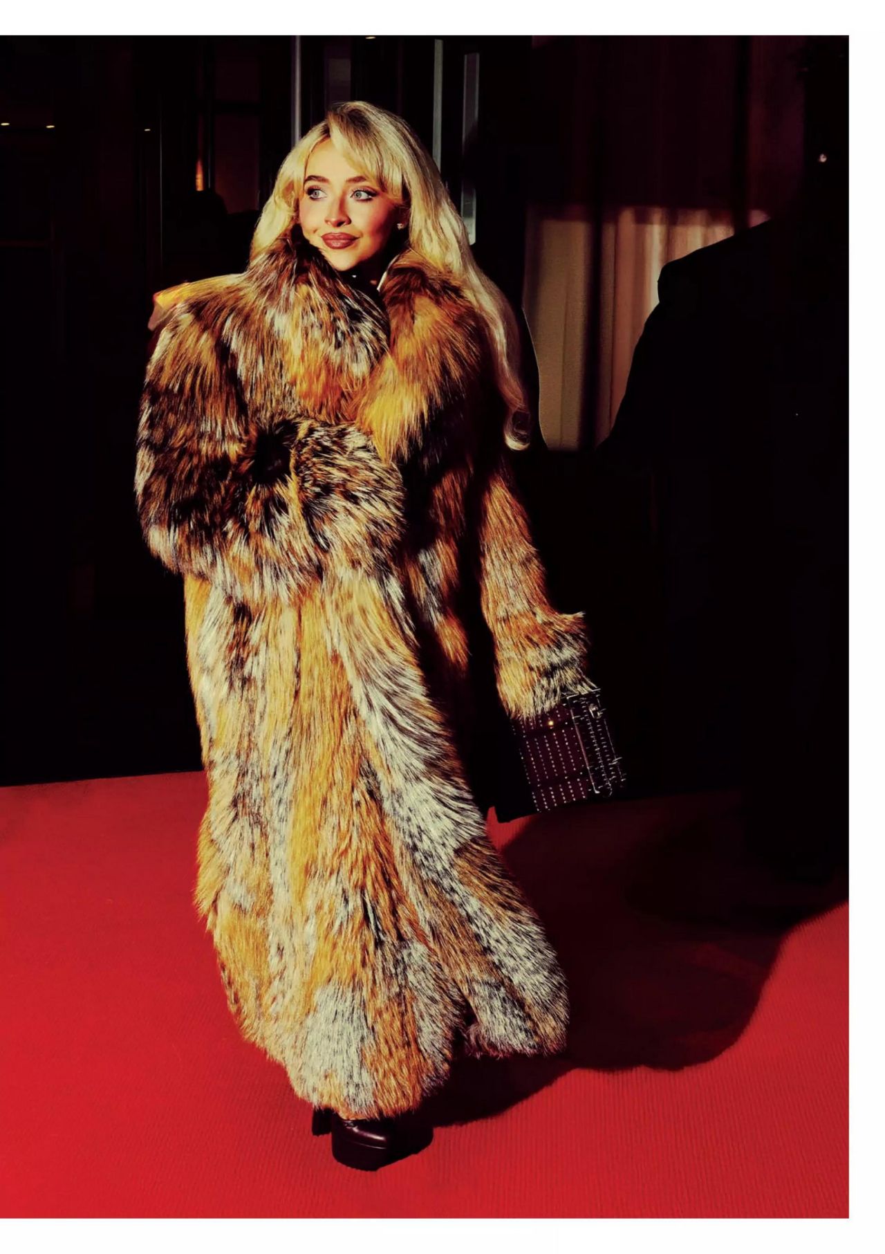 Sabrina Carpenter S Pop Goddess Glamour for 2025