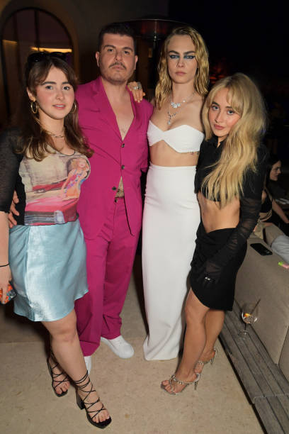 Sabrina Carpenter Sarah Carpenter Eli Mizrahi Cara Delevingne